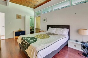 4 bedrooms, WiFi