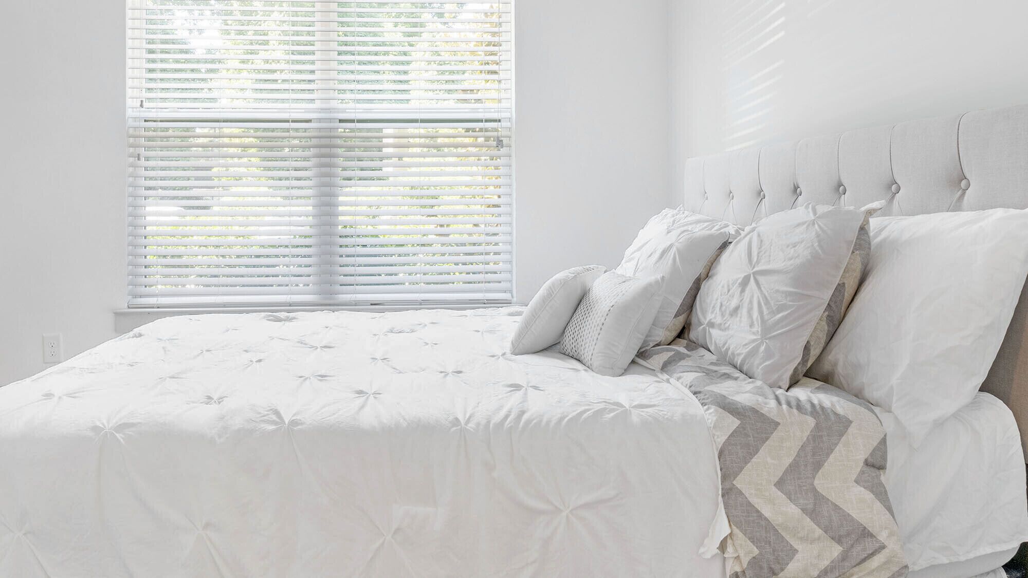 Lux Condo Near Braves Stadium, POOL & Free Parking