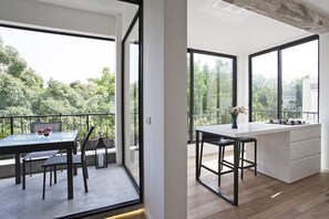 تناول الطعام