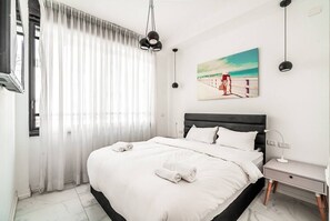 3 camere, Wi-Fi, lenzuola