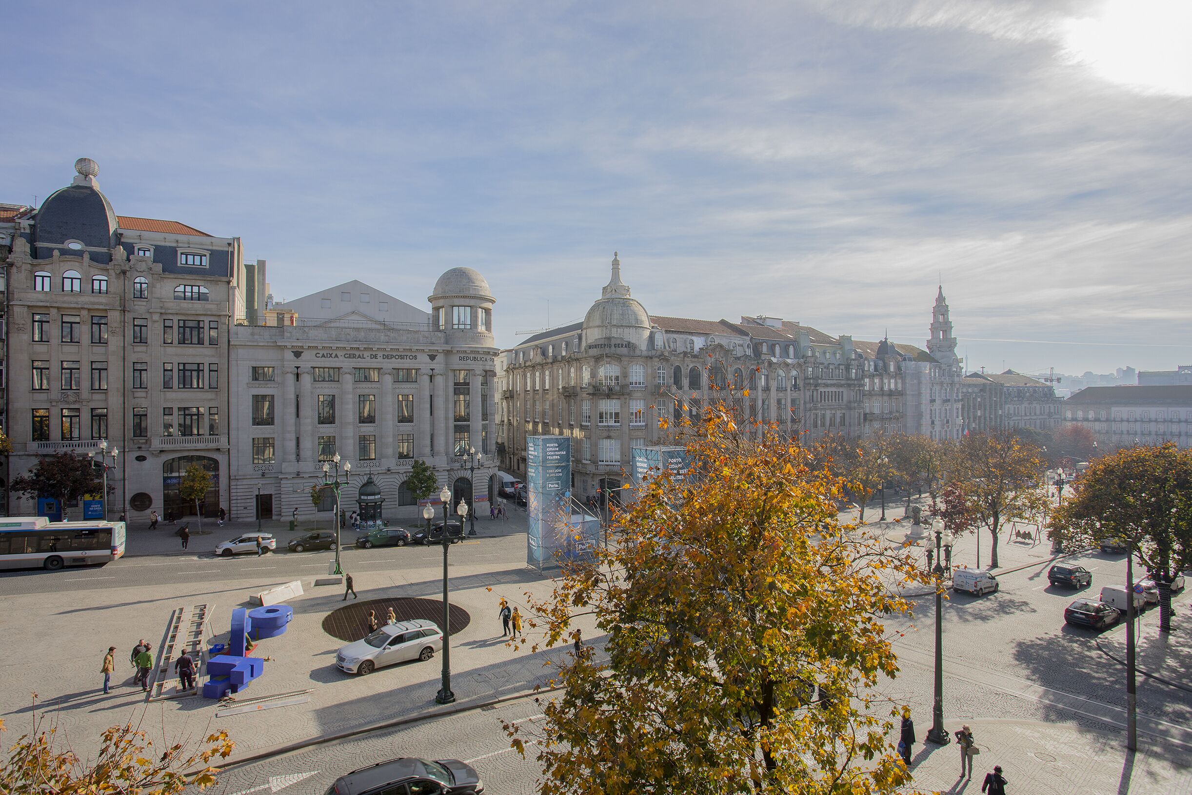 Liiiving - Aliados Luxury Apartment II