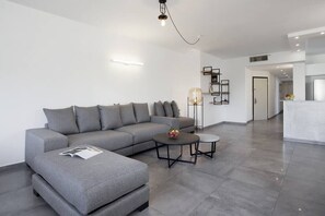 Nicht klassifiziertes Bild, 3 von 12, Schaltfläche