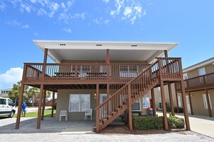 Family Cottage, 3 Bedrooms, Non Smoking, Patio | Exterior