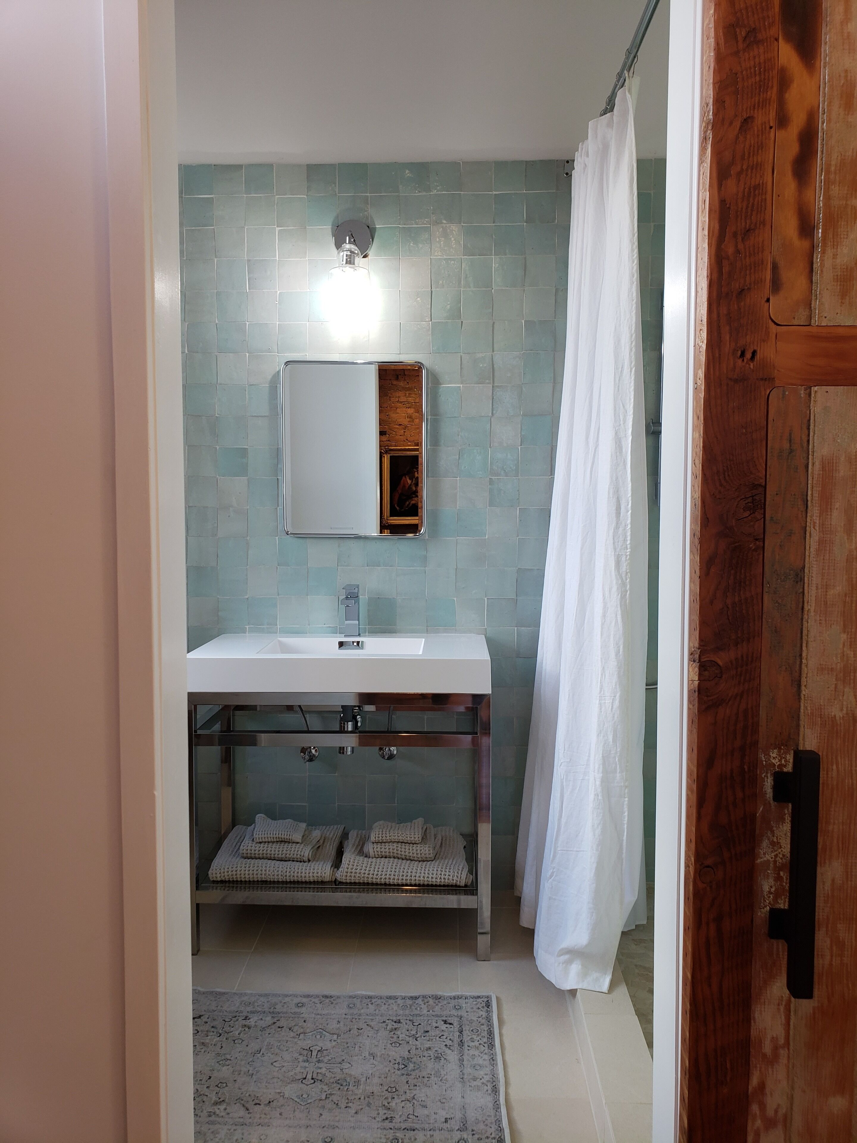 The Royal Block - Room 6