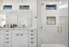 Hair dryer - Luxury Ranch Retreat Pool, Sleeps 18 (Dripping Springs)
