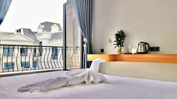 Deluxe Double Room | Egyptian cotton sheets, premium bedding, minibar, individually decorated