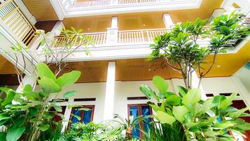 Deluxe-dobbeltværelse - 1 soveværelse - ikke-ryger - udsigt til have | Haveudsigt