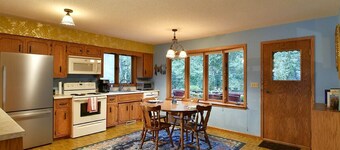 The Hill House at Turtle Lake