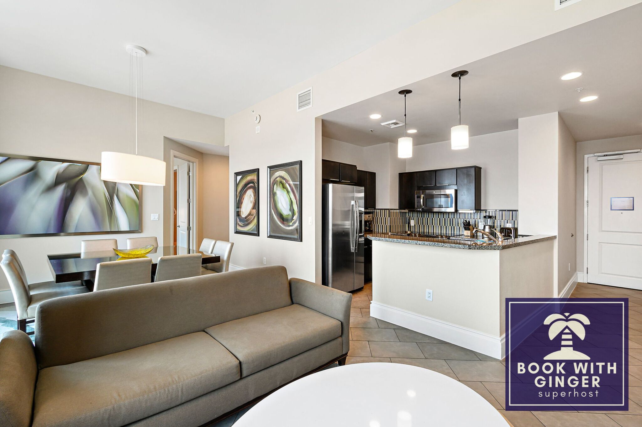 STUNNING 2bdrm Presidential Penthouse Suite