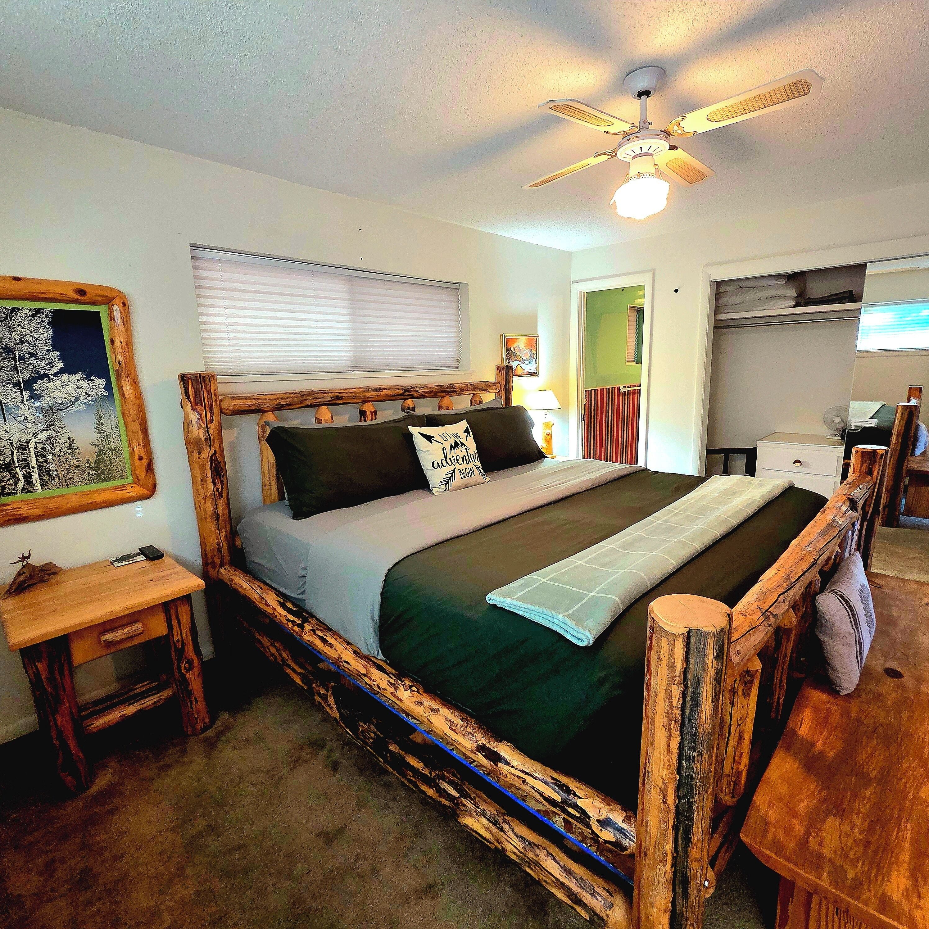 1 chambre, coffres-forts dans les chambres, bureau, Wi-Fi gratuit