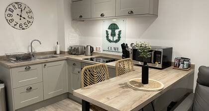 Elegant luxury apartment, in a Central location.