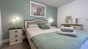 1 bedroom, iron/ironing board, free WiFi, bed sheets