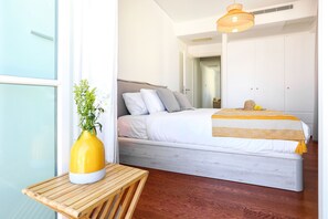 In-room safe, iron/ironing board, free WiFi, bed sheets - Salty Spot Apartment (Faro)