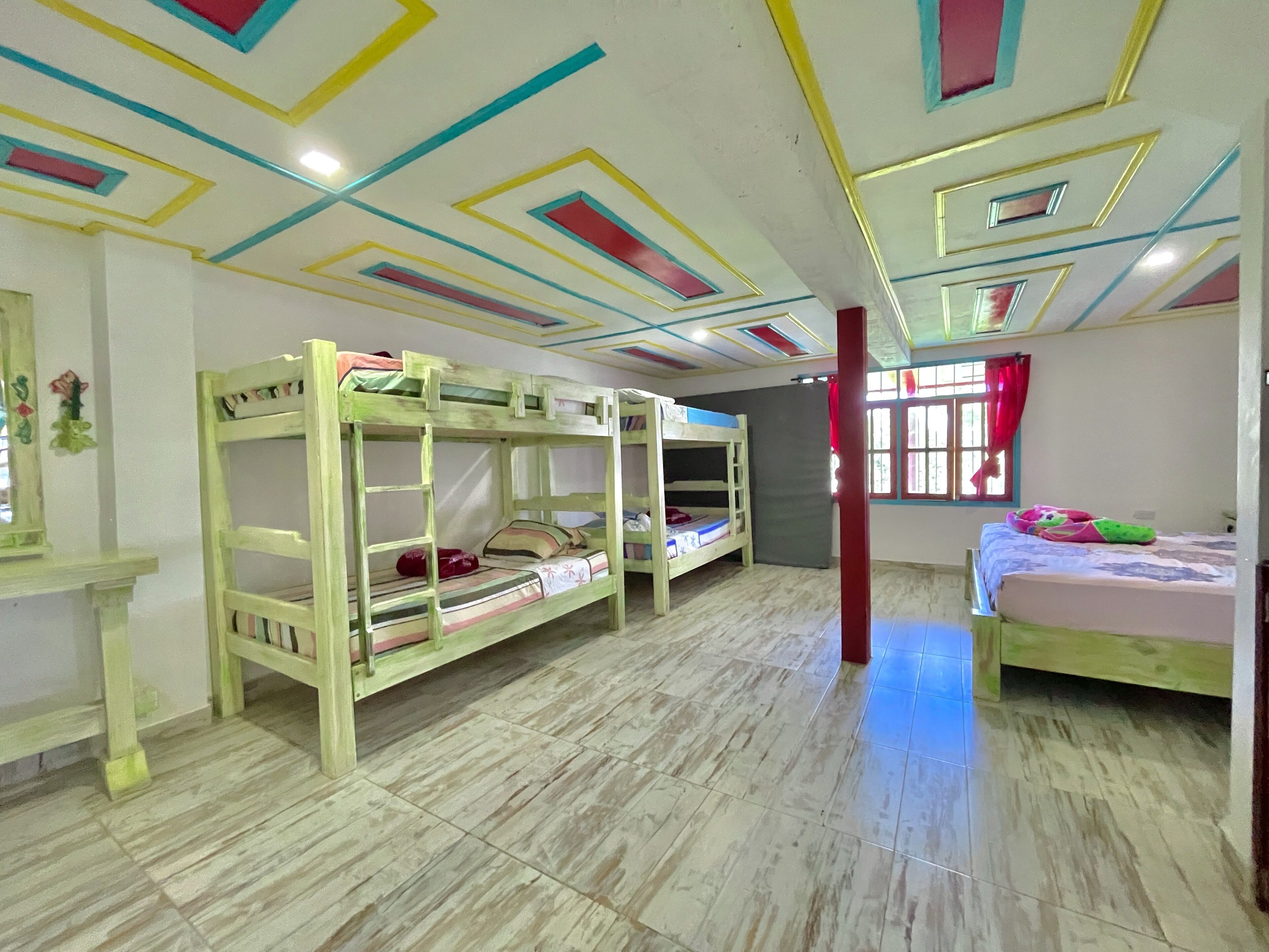 Spectacular Large Farm in Lake Calima