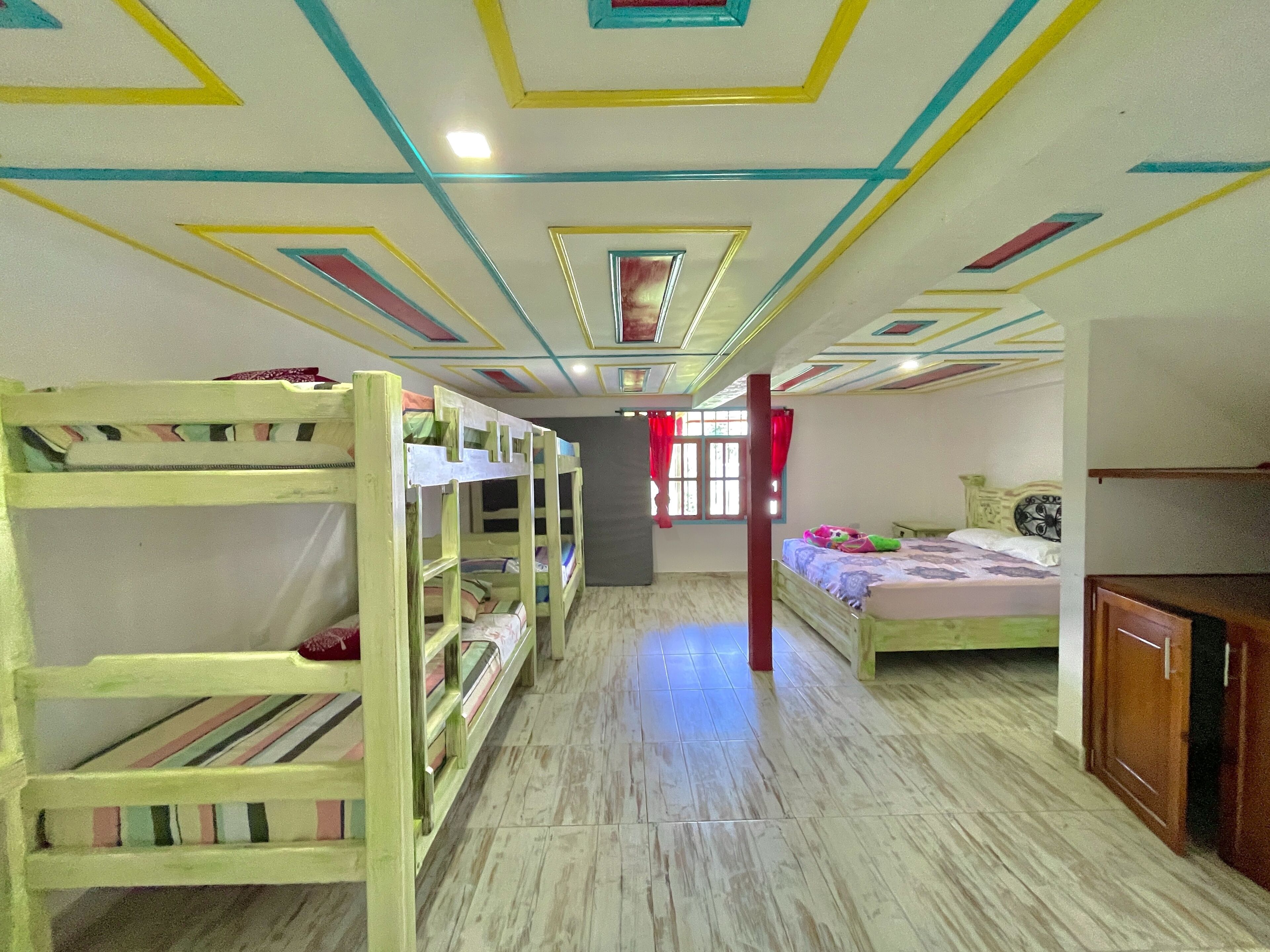 Spectacular Large Farm in Lake Calima