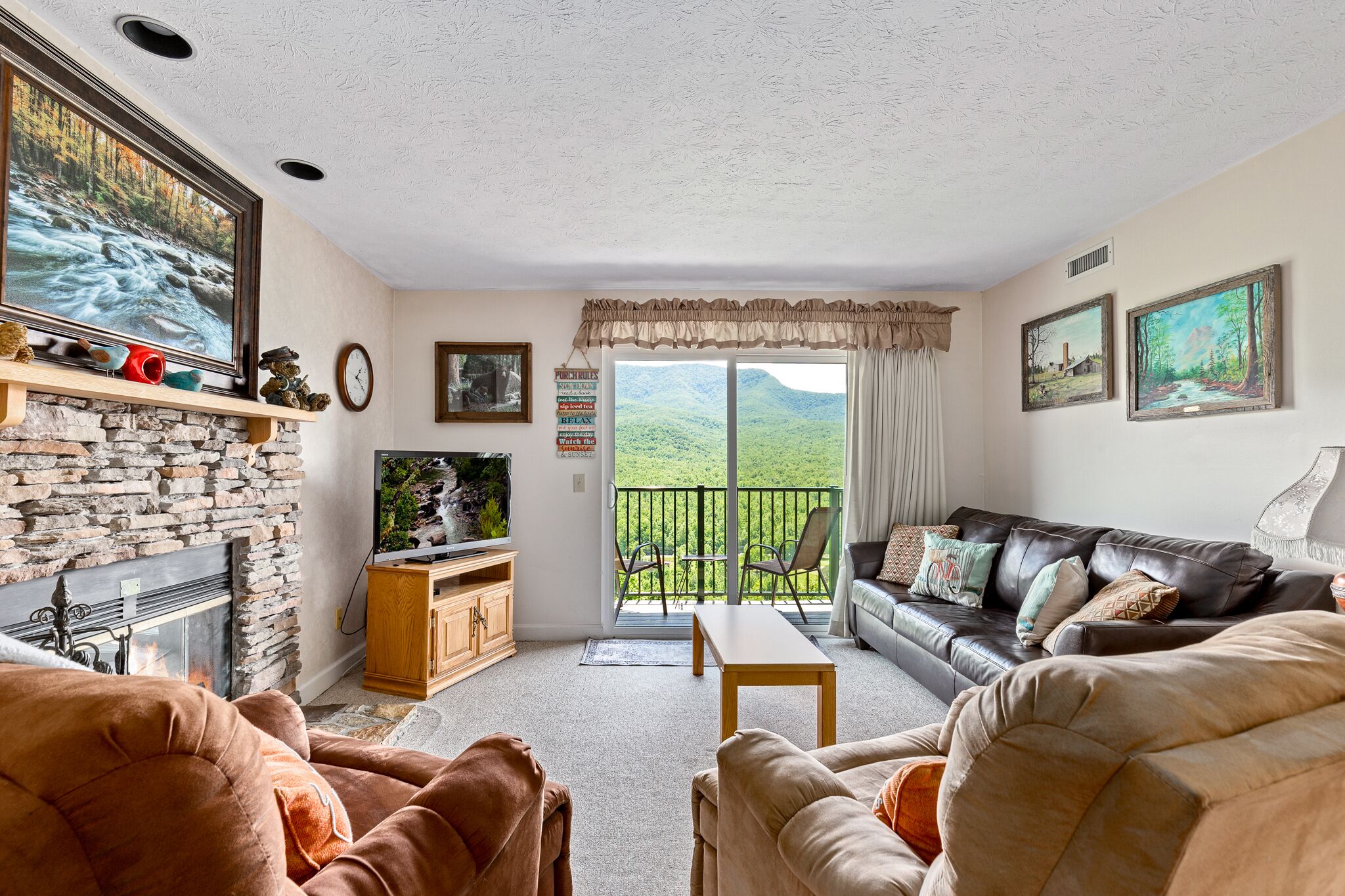 Deer Ridge C202 | Incredible Amenities, Near Golf!