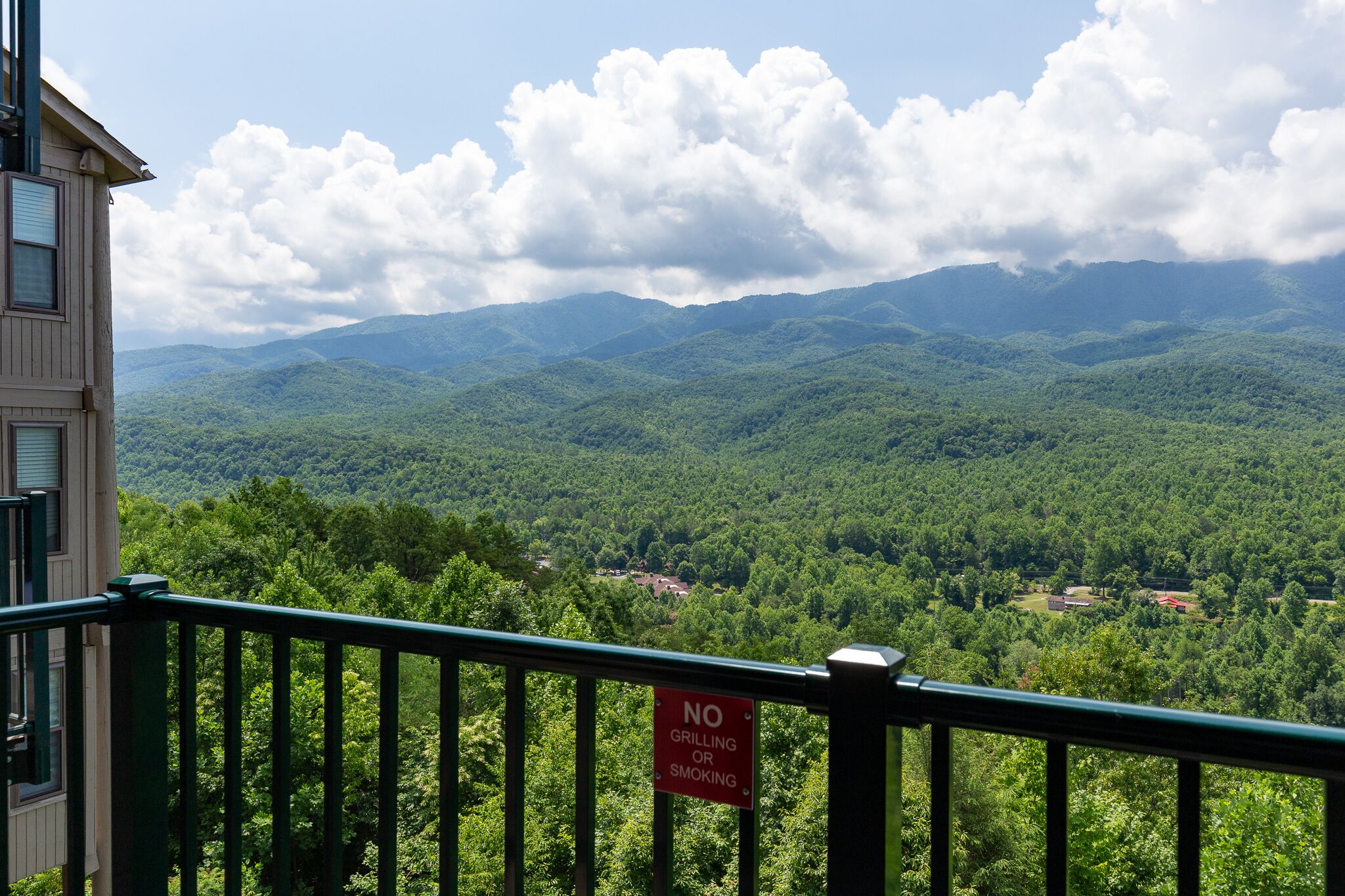 Deer Ridge Mountain Resort C206 | Mountain Views, Resort Pool