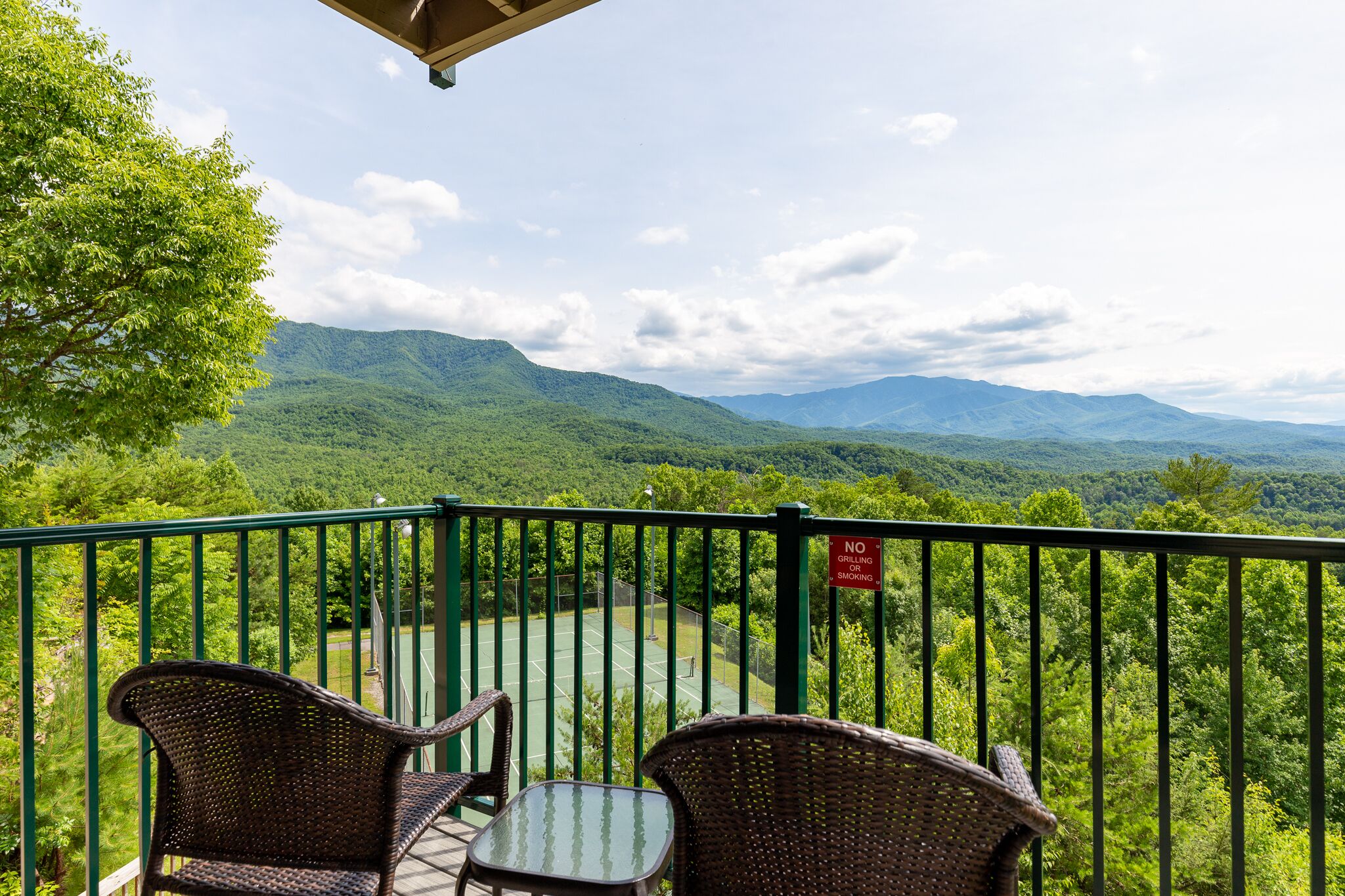 Deer Ridge E208 | Fireplace, Resort Amenities