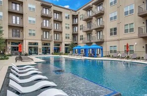 Pool - 1 bedroom unit near The Star (Frisco)