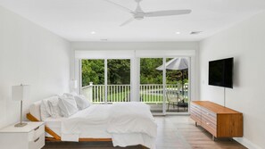 House, Multiple Beds (Hog Creek Breeze) - Hog Creek Breeze (East Hampton)