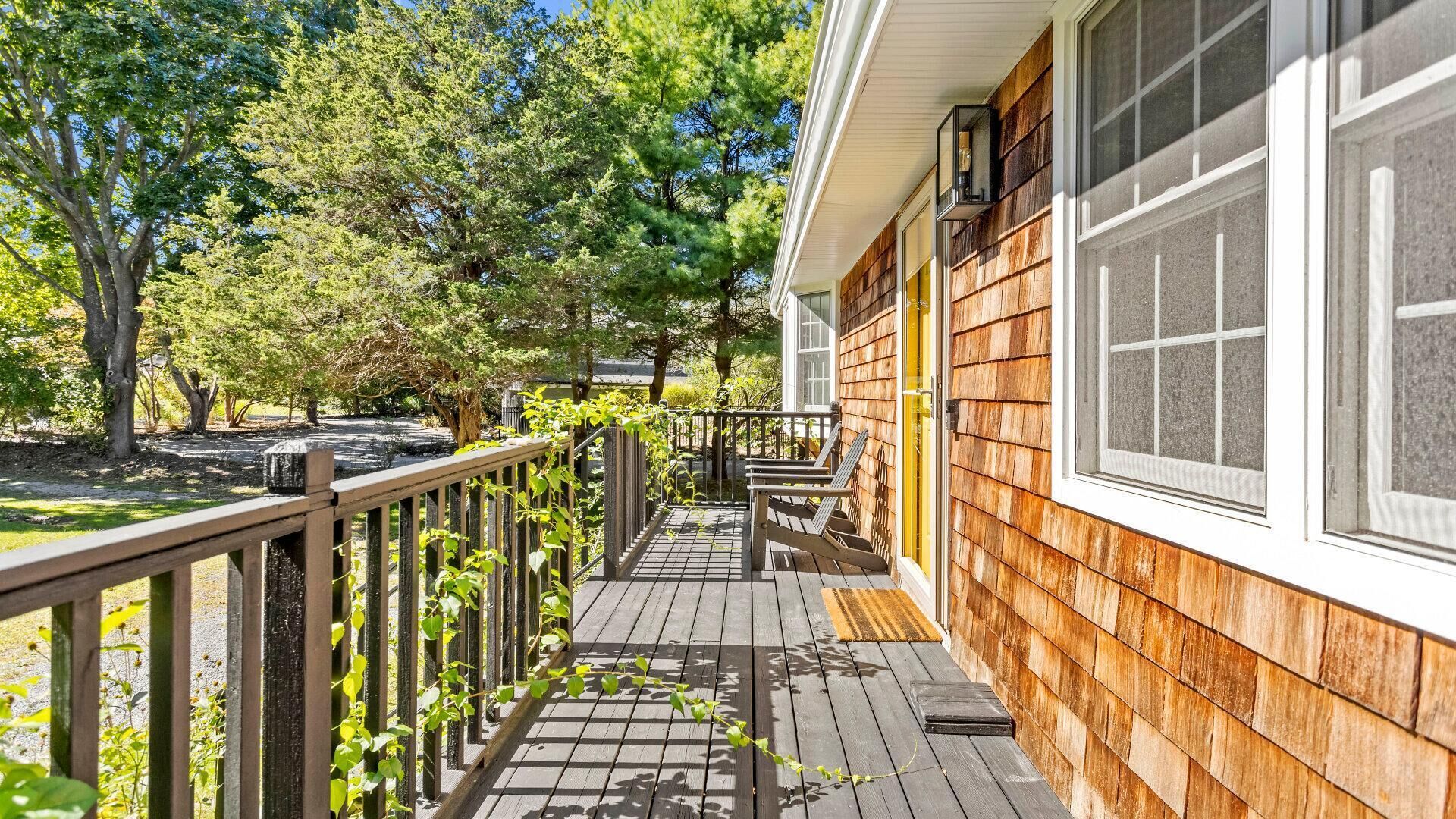 House, Multiple Beds (Shinnecock Cottage Chic) | Property grounds