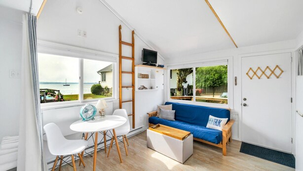 Departamento, 1 cama matrimonial (Lake Montauk Serenity) | Área de sala de estar