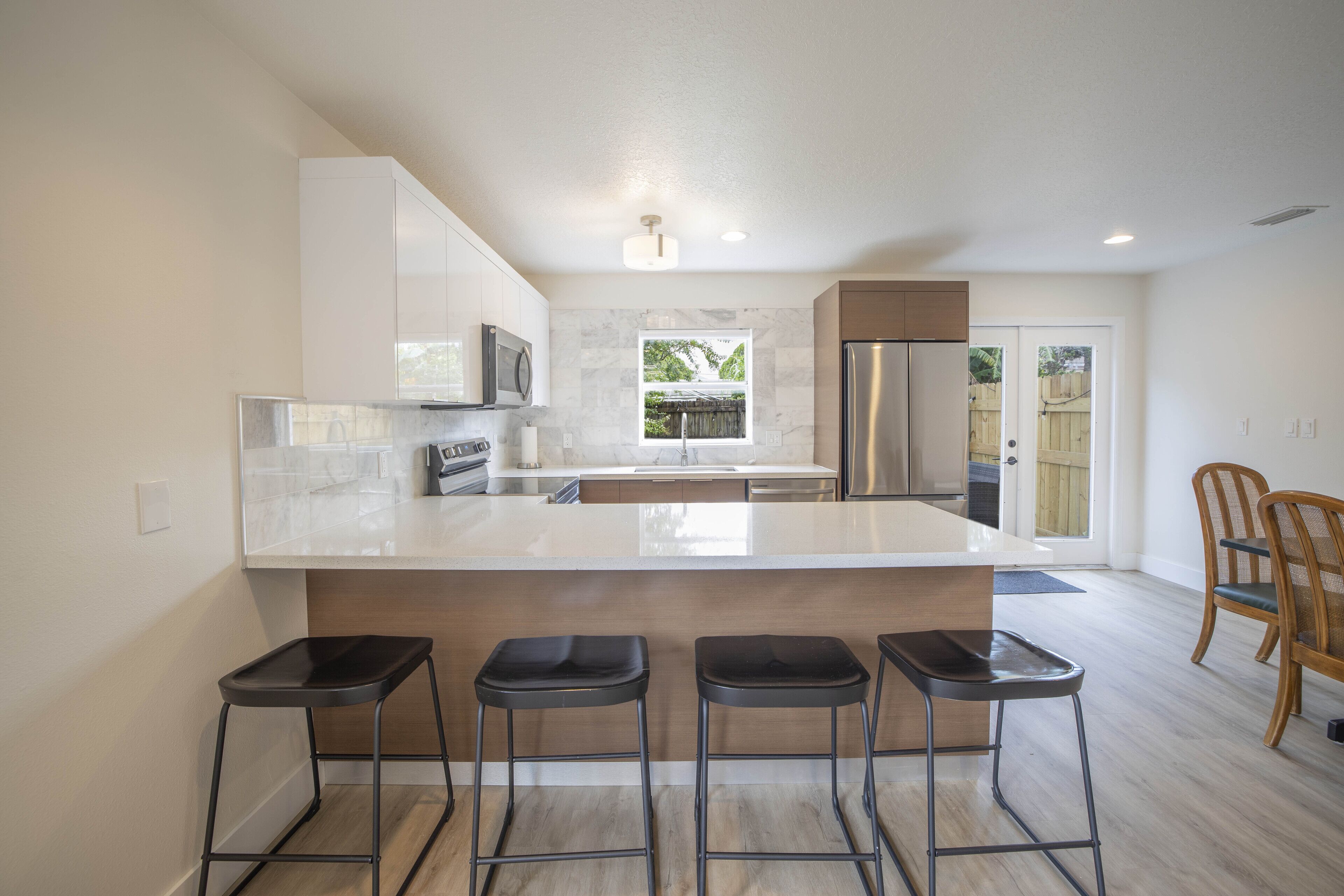 Modern West Tampa home w/SPA shower near Stadium/USF/UT/Busch Gardens