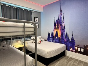 2 Schlafzimmer, Bügeleisen/Bügelbrett, Reisekinderbett, kostenloses WLAN