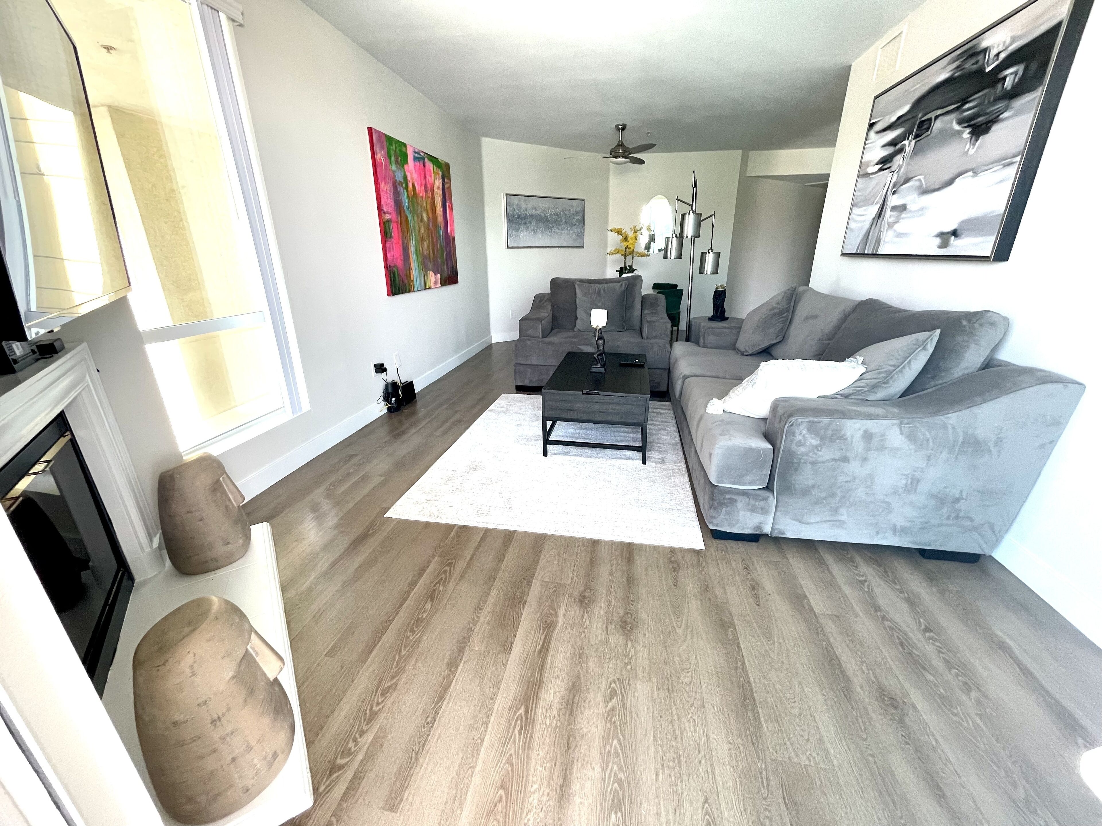 Art Deco 2bed with view