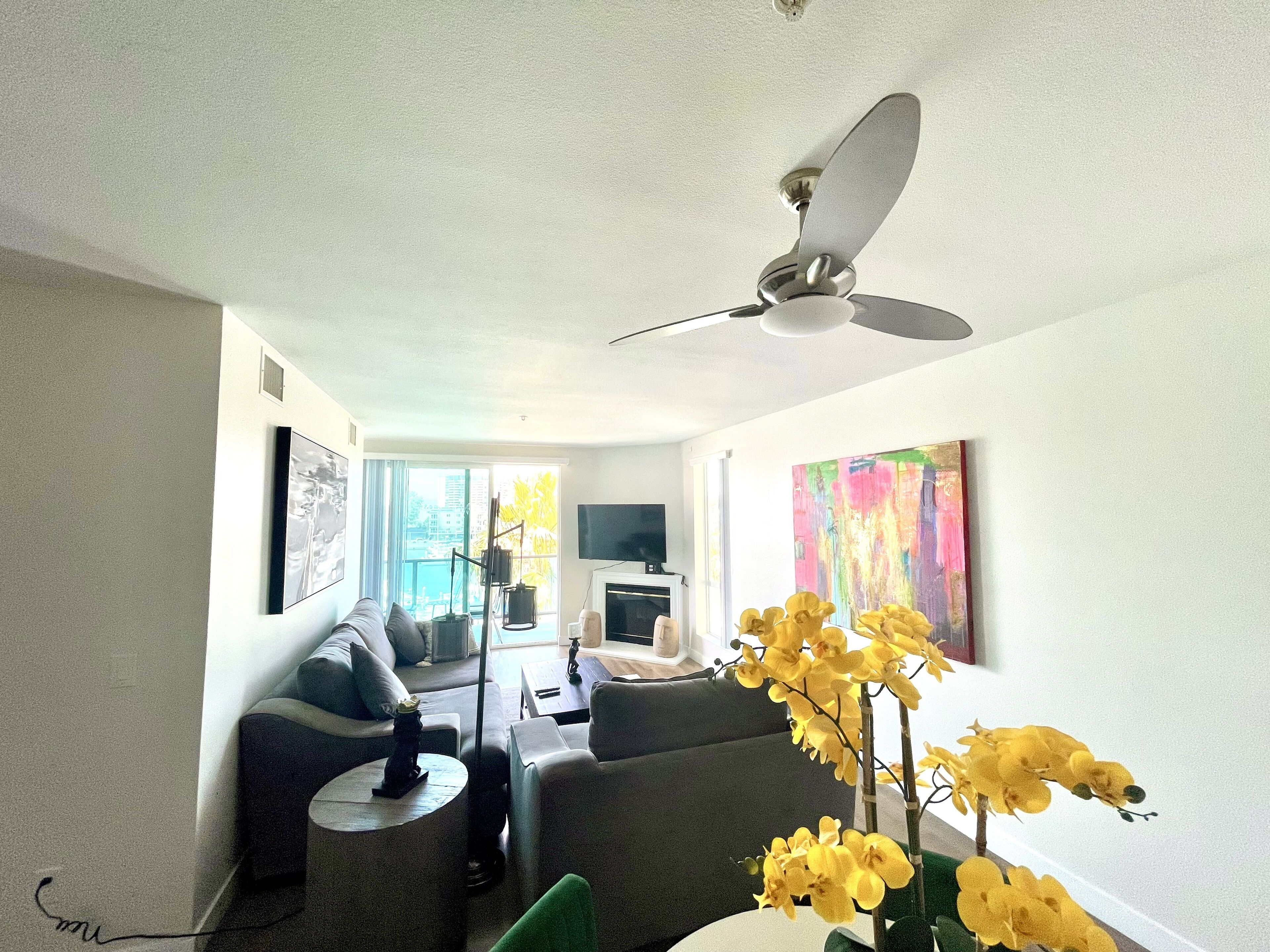 Art Deco 2bed with view