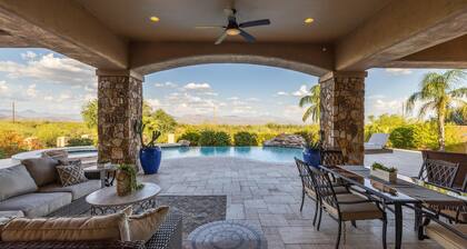 Luxury Hideout with Infinity Pool & Spa
