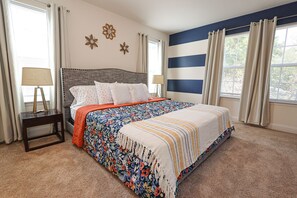 3 bedrooms, iron/ironing board, free WiFi, bed sheets - *Cozy Home - Close to Downtown Raleigh* (Raleigh)