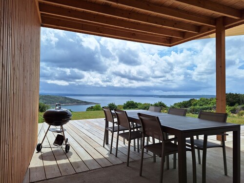 Villa Avec Piscine Intérieure et vue mer Sauvage