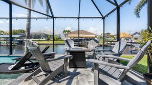 Outdoor pool, a heated pool