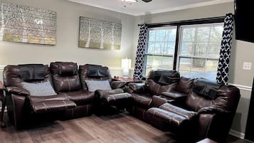 Smart TV, DVD player