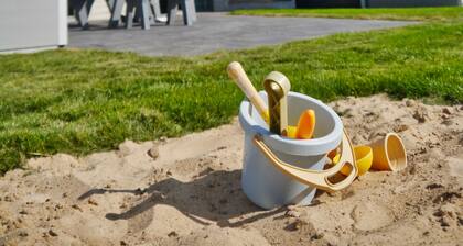 Vacation home for 6 pers. with 3 bedrooms, sauna & garden