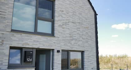 Vacation home for 6 pers. with 3 bedrooms, sauna & garden