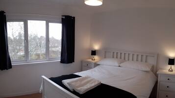 7 bedrooms, iron/ironing board, travel cot, free WiFi