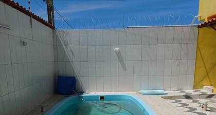 Nice house with pool to relax