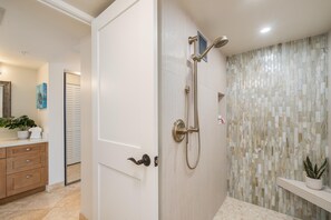 Apartment | 2 bedrooms, Internet