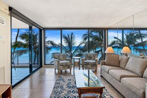 Apartment | 1 bedroom, Internet - Mahana 307 in Lahaina (Lahaina)