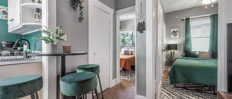 2 bedrooms, iron/ironing board, travel cot, WiFi