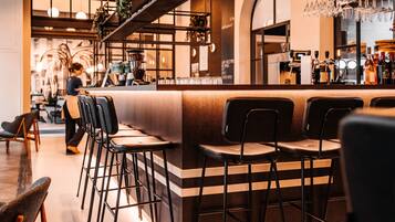Bar (på overnatningsstedet)