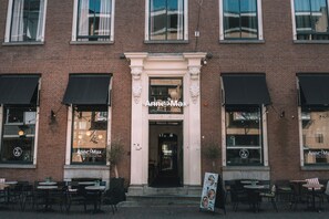 Front of property - Anne&Max Boutique Hotel (Utrecht)