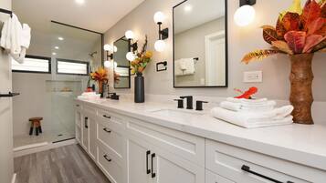 Apartment | 2 bedrooms, Internet