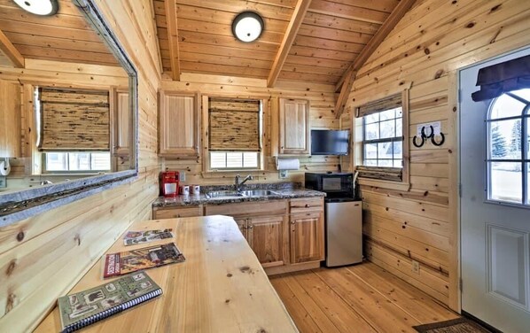 Design Cabin | Private kitchen | Coffee/tea maker, dining tables - Rustic Ridge Cabins, Charming Retreat (3 Options!) (Dayton)