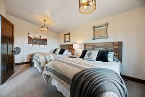 4 bedrooms, WiFi, bed sheets