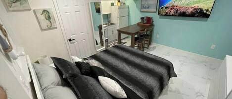 1 habitación, wifi y ropa de cama