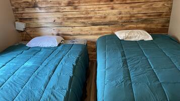 2 Schlafzimmer, Reisekinderbett, kostenloses WLAN