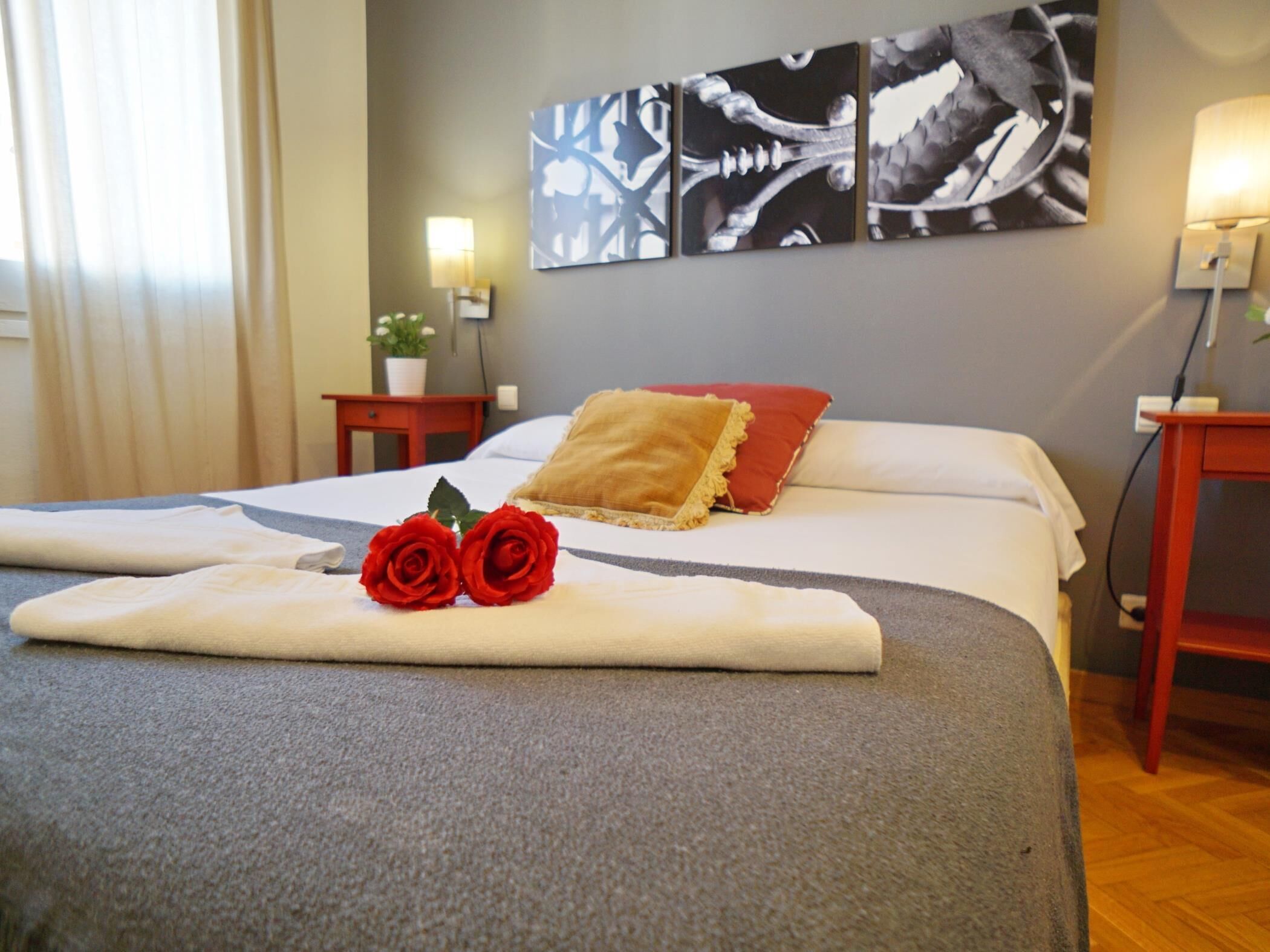 3 habitaciones, internet y ropa de cama 